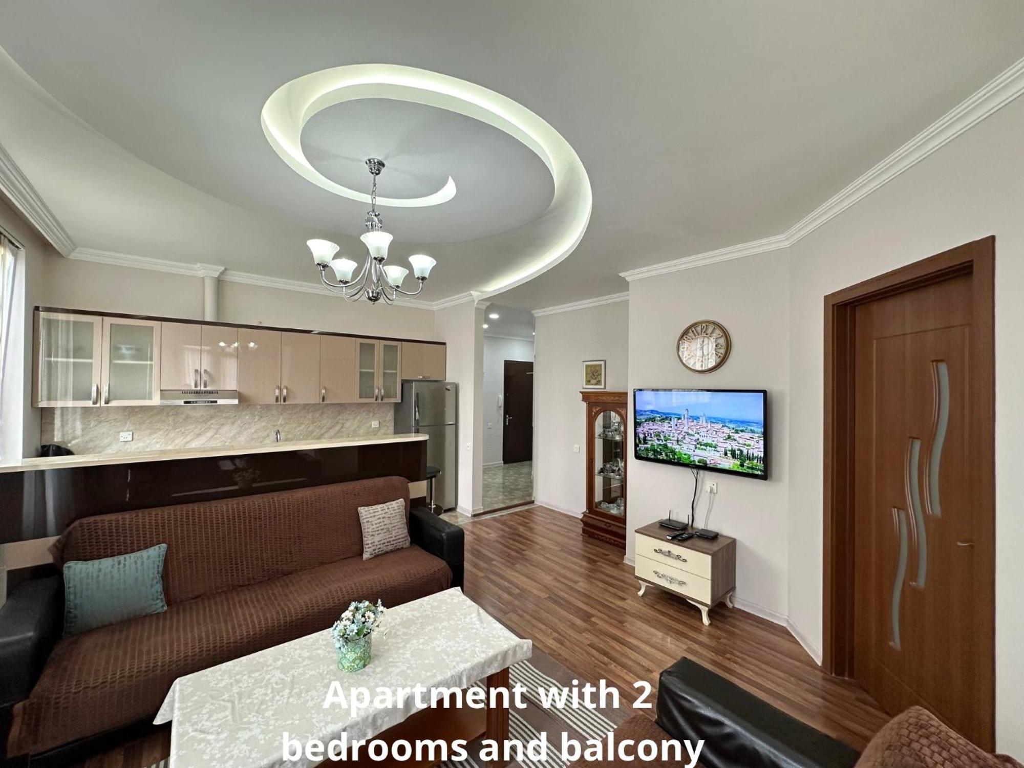 Grand Home Batumi Exteriör bild