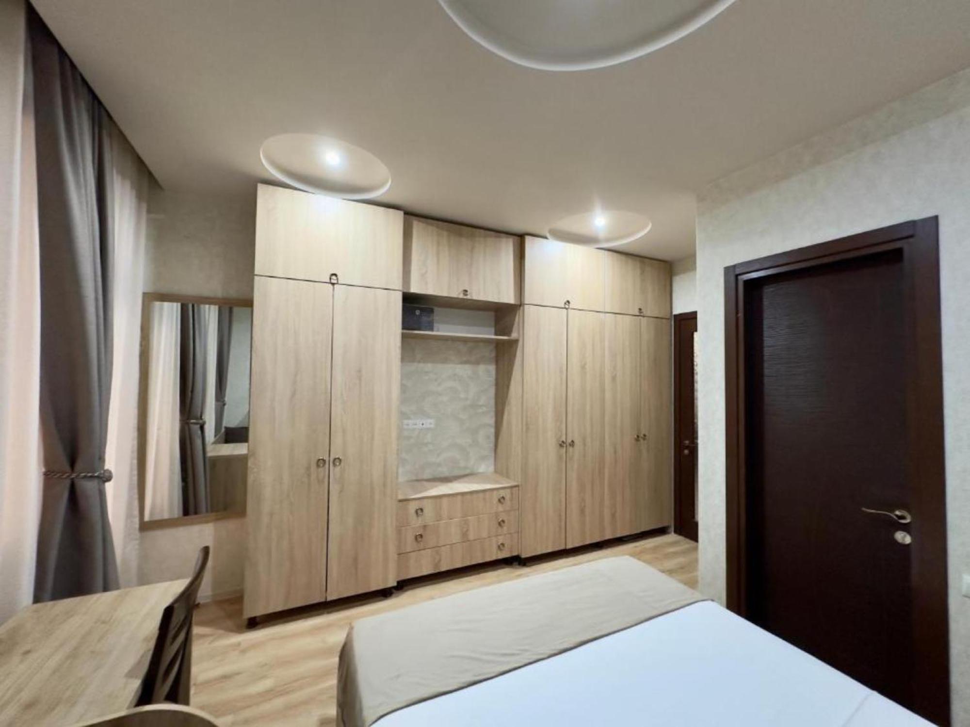 Grand Home Batumi Rum bild